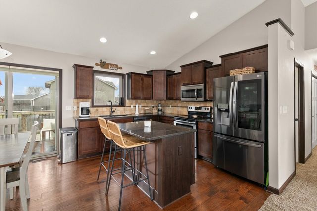 1413 Lyndale Drive, Polk City, IA 50226