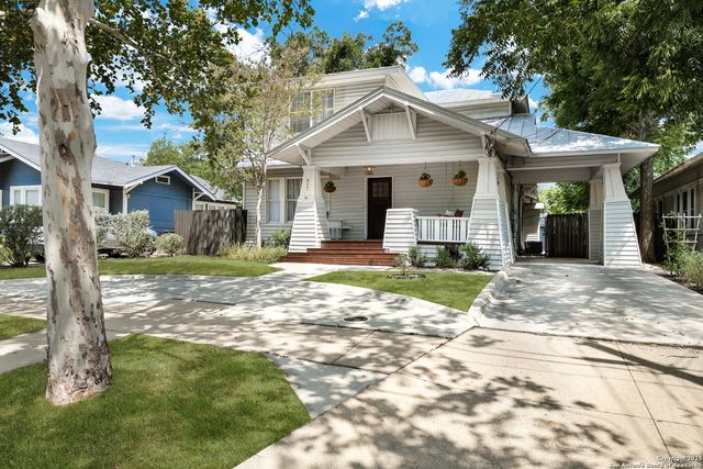 617 E Park Ave, San Antonio, TX 78212