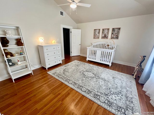 617 E Park Ave, San Antonio, TX 78212