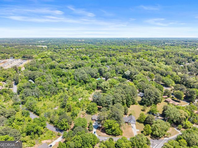 2178 Rockdale Circle, Snellville, GA 30078