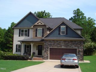 176 Northcliff Court, Clayton, NC 27527