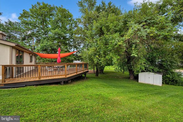 327 S HORNERS LN, Rockville, MD 20850
