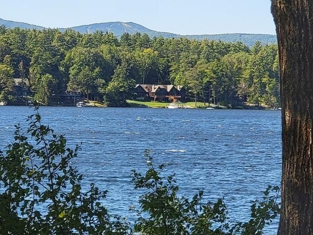 74 Keewaydin Road, Wolfeboro, NH 03894
