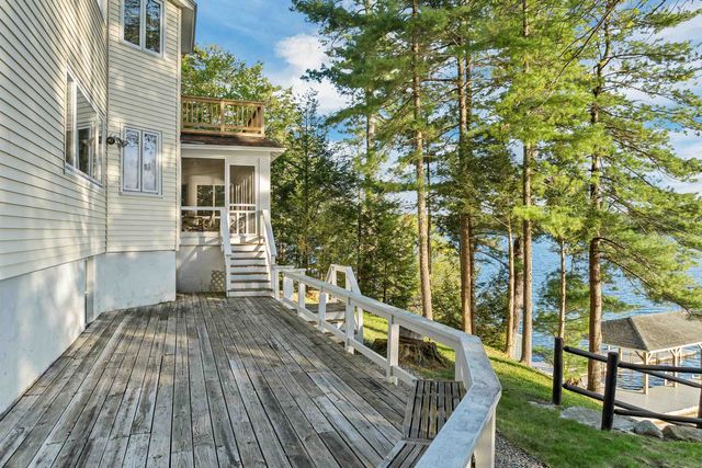 74 Keewaydin Road, Wolfeboro, NH 03894