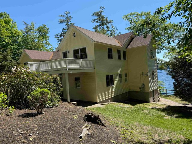 74 Keewaydin Road, Wolfeboro, NH 03894