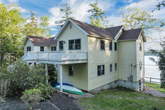 74 Keewaydin Road, Wolfeboro, NH 03894