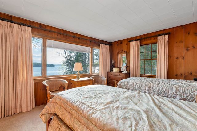 74 Keewaydin Road, Wolfeboro, NH 03894