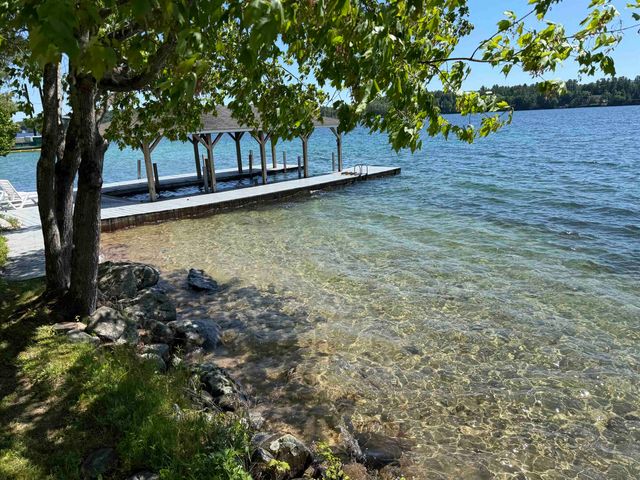 74 Keewaydin Road, Wolfeboro, NH 03894