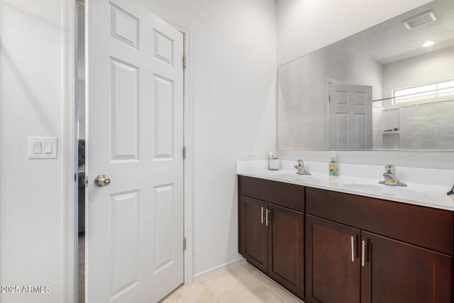 10808 W BLOCH Road, Tolleson, AZ 85353