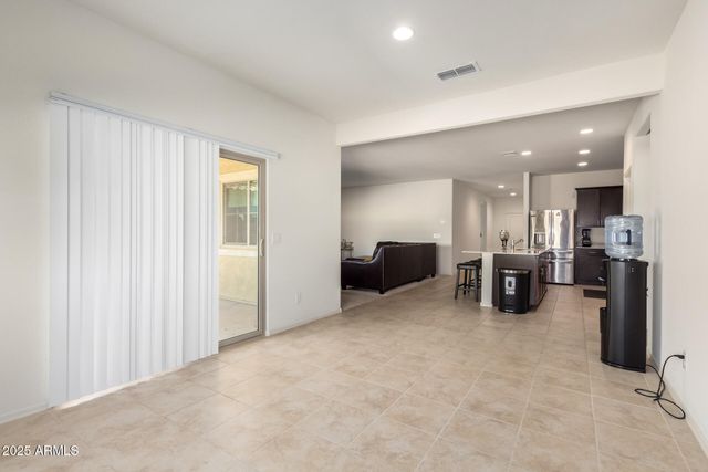 10808 W BLOCH Road, Tolleson, AZ 85353