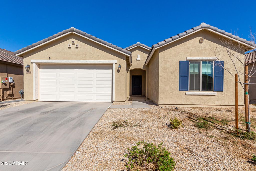 10808 W BLOCH Road, Tolleson, AZ 85353