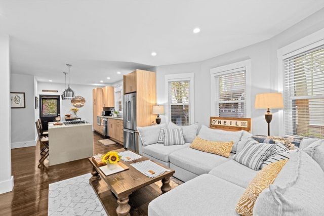 24 Alpha Rd. 1, Boston, MA 02124