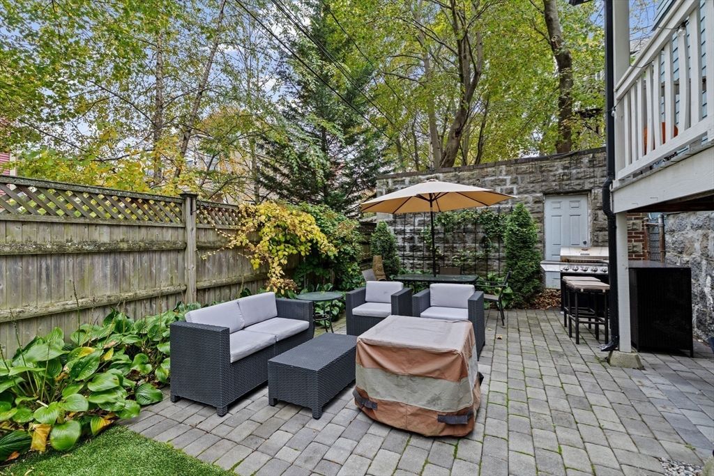 24 Alpha Rd. 1, Boston, MA 02124