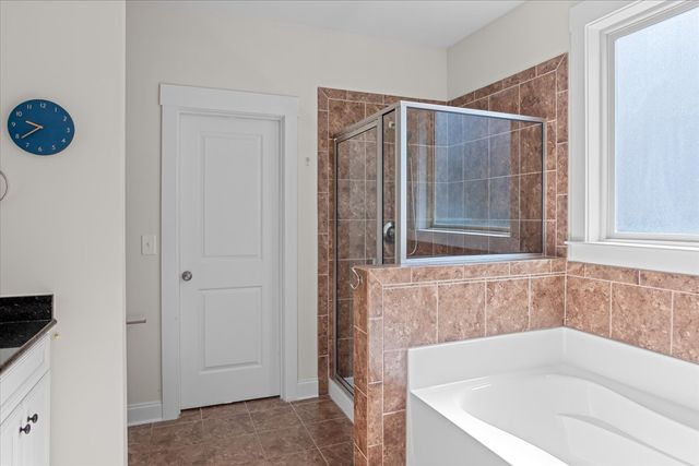 2837 Americus Dr, Thompsons Station, TN 37179