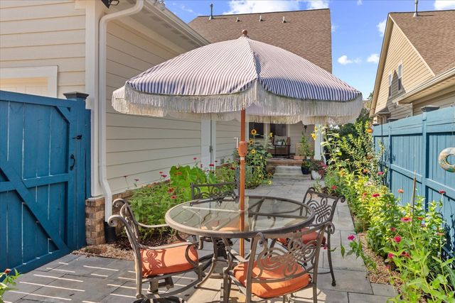 2837 Americus Dr, Thompsons Station, TN 37179