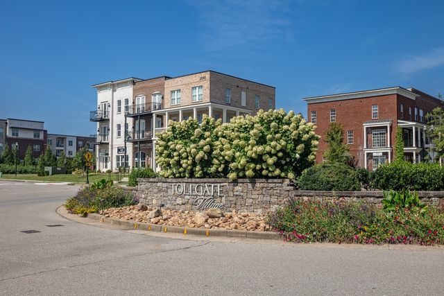 2837 Americus Dr, Thompsons Station, TN 37179