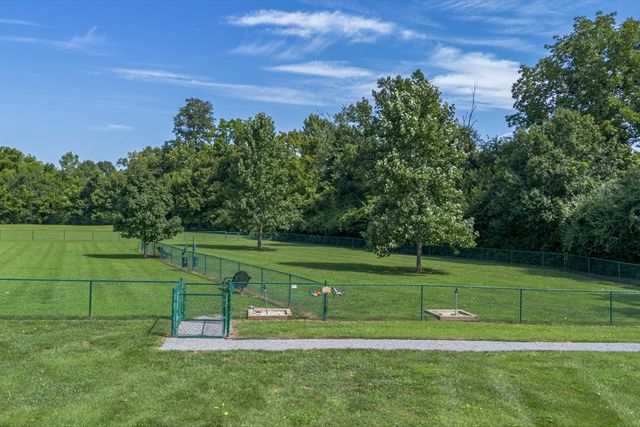 2837 Americus Dr, Thompsons Station, TN 37179