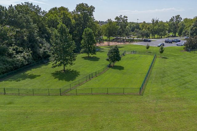 2837 Americus Dr, Thompsons Station, TN 37179