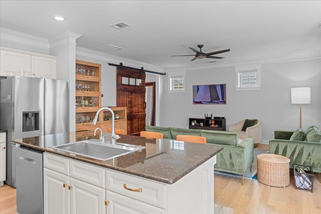2837 Americus Dr, Thompsons Station, TN 37179