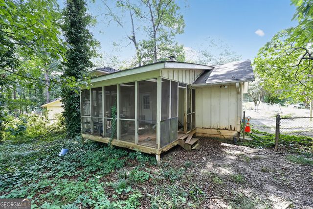 1470 Walnut Ridge Way, Stone Mountain, GA 30083