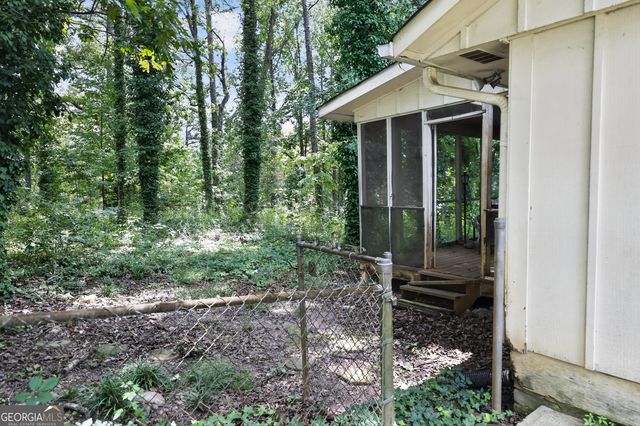 1470 Walnut Ridge Way, Stone Mountain, GA 30083