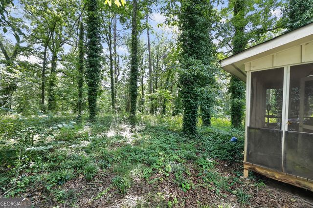 1470 Walnut Ridge Way, Stone Mountain, GA 30083