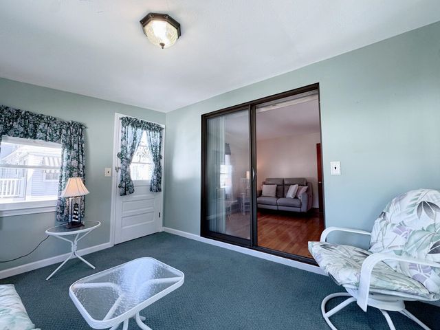 11 Victor Avenue, Nashua, NH 03060