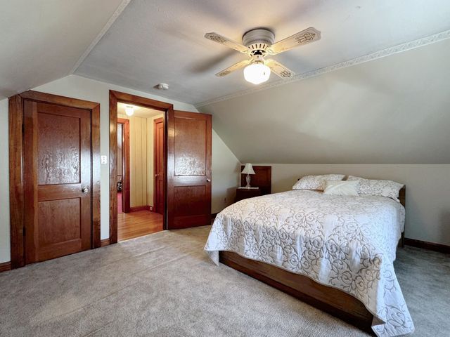 11 Victor Avenue, Nashua, NH 03060