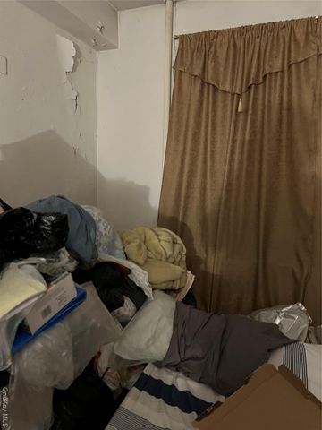 1725 Purdy Street ME, Bronx, NY 10462