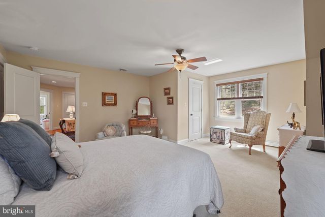 176 SYCAMORE LN, Phoenixville, PA 19460