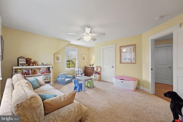 176 SYCAMORE LN, Phoenixville, PA 19460