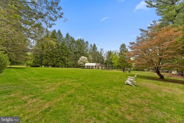 176 SYCAMORE LN, Phoenixville, PA 19460