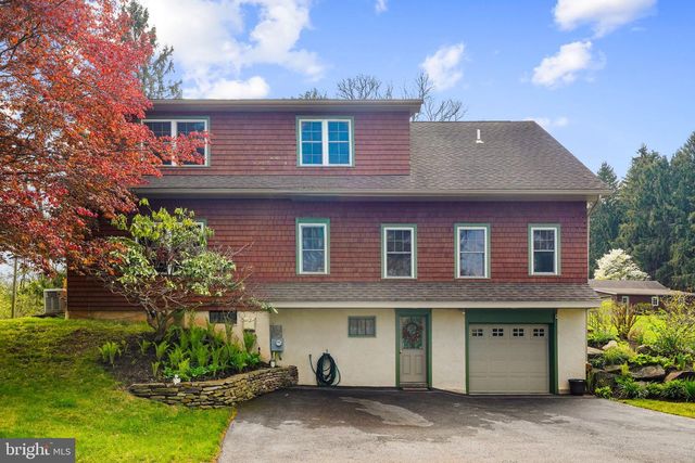 176 SYCAMORE LN, Phoenixville, PA 19460