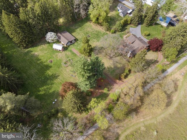 176 SYCAMORE LN, Phoenixville, PA 19460