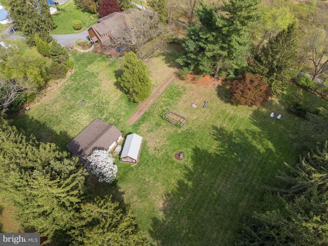 176 SYCAMORE LN, Phoenixville, PA 19460