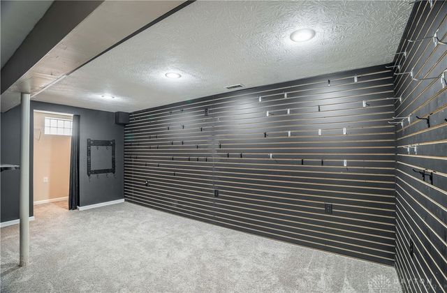 7040 Frederick Pike, Dayton, OH 45414