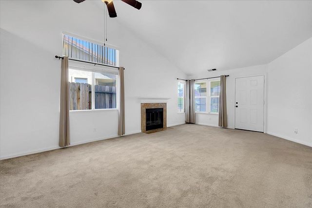 2270 Meadowland Ct, Lincoln, CA 95648