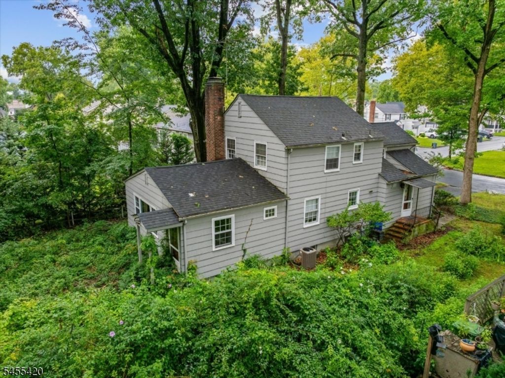 56 Denham Rd, Springfield Twp., NJ 07081 — photo 2