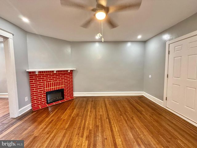 207 W NEDRO AVE, Philadelphia, PA 19120