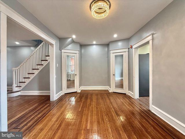 207 W NEDRO AVE, Philadelphia, PA 19120