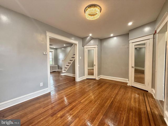 207 W NEDRO AVE, Philadelphia, PA 19120