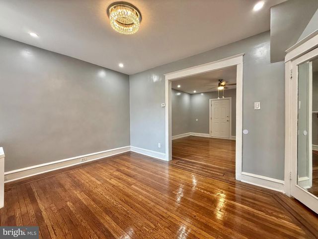 207 W NEDRO AVE, Philadelphia, PA 19120