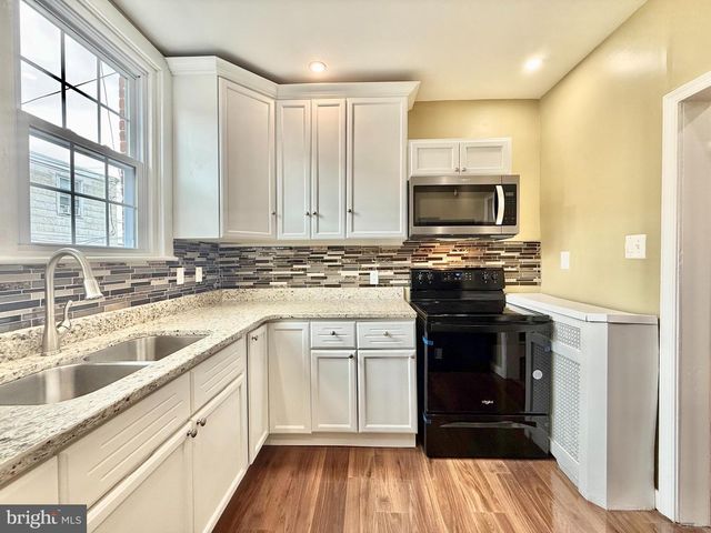 207 W NEDRO AVE, Philadelphia, PA 19120