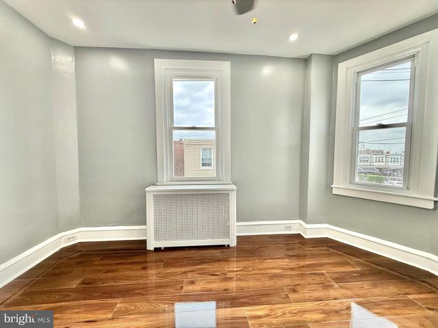 207 W NEDRO AVE, Philadelphia, PA 19120