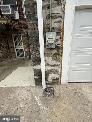 207 W NEDRO AVE, Philadelphia, PA 19120