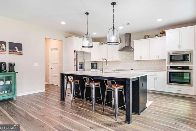 415 Paynes Lake Road, Carrollton, GA 30116