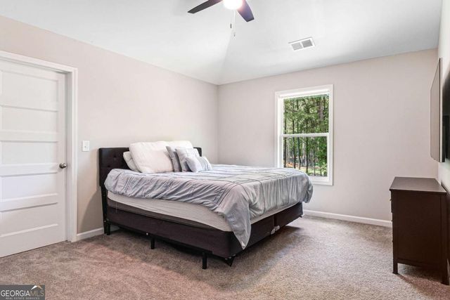 415 Paynes Lake Road, Carrollton, GA 30116