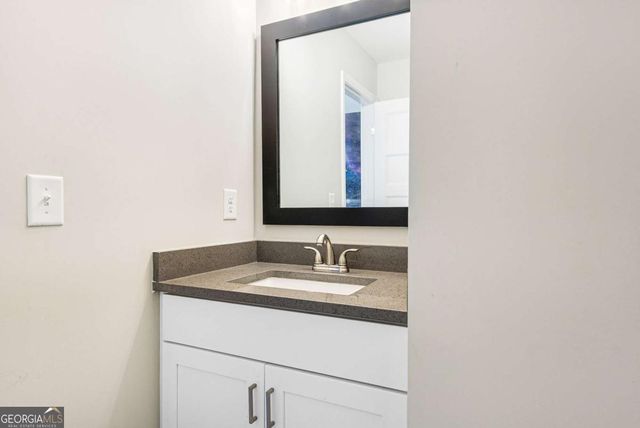 415 Paynes Lake Road, Carrollton, GA 30116