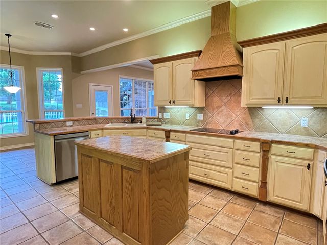 107 Spring Valley Run, Bullard, TX 75757