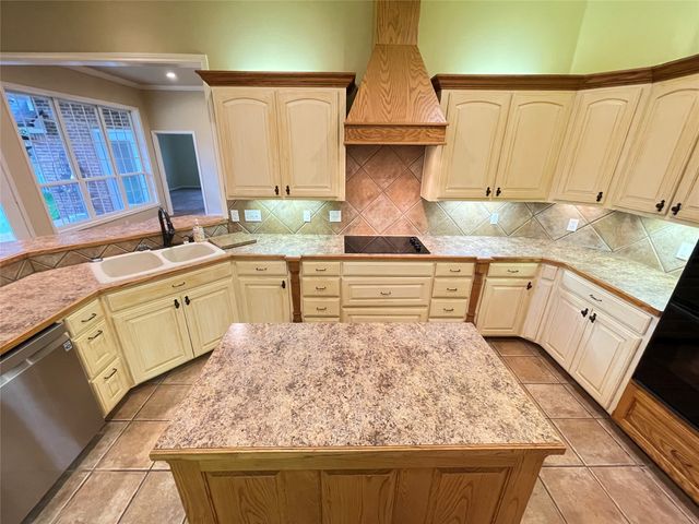 107 Spring Valley Run, Bullard, TX 75757